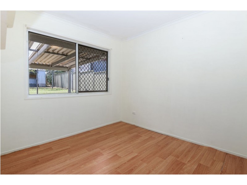 18 Barakee Street, Crestmead QLD 4132