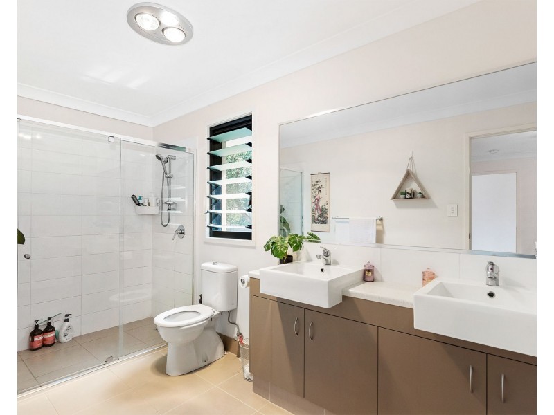 13 Cypress Circuit, Coomera QLD 4209