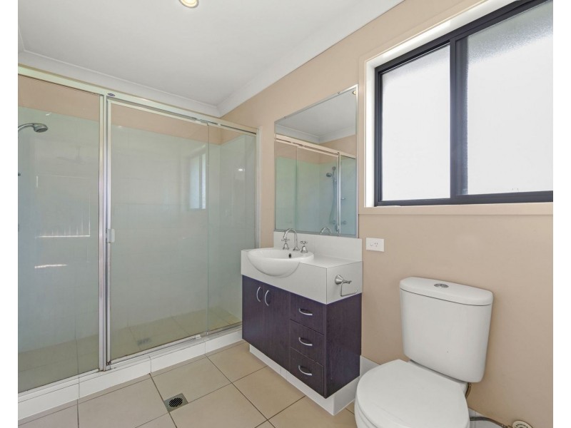 20 Myrtle Avenue, Ormeau QLD 4208
