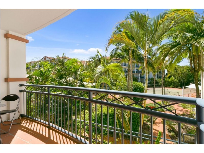 36/148-156 Marine Parade, Southport QLD 4215