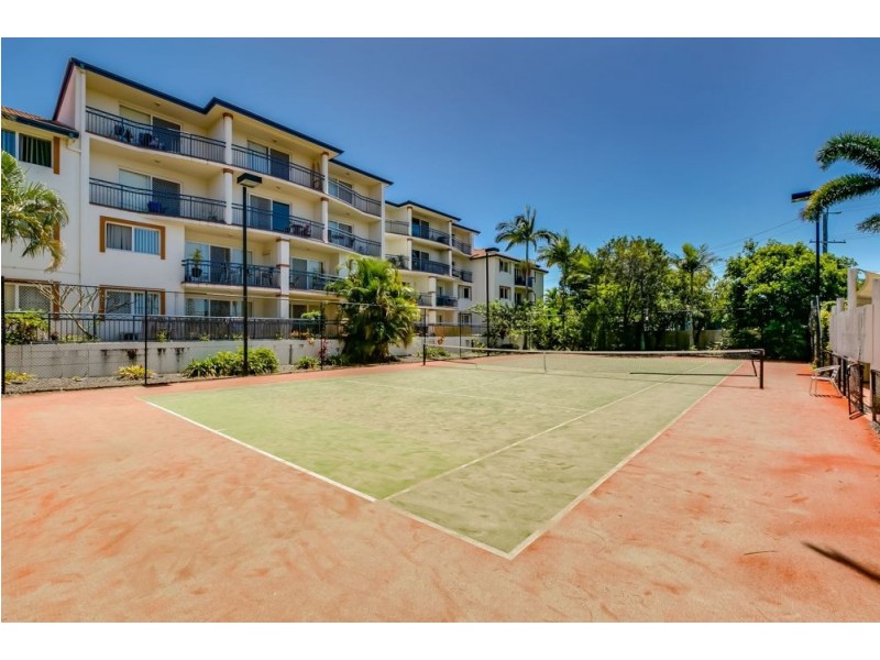 36/148-156 Marine Parade, Southport QLD 4215