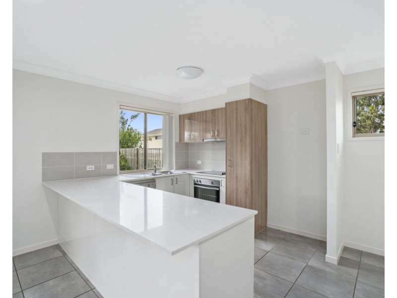 3 Panama Street, Pimpama QLD 4209