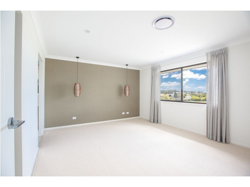 27 Hans Street, Upper Coomera QLD 4209