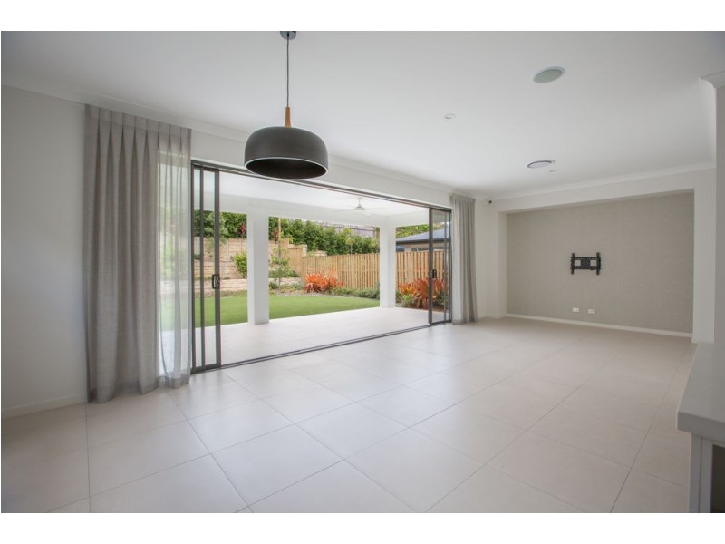 27 Hans Street, Upper Coomera QLD 4209
