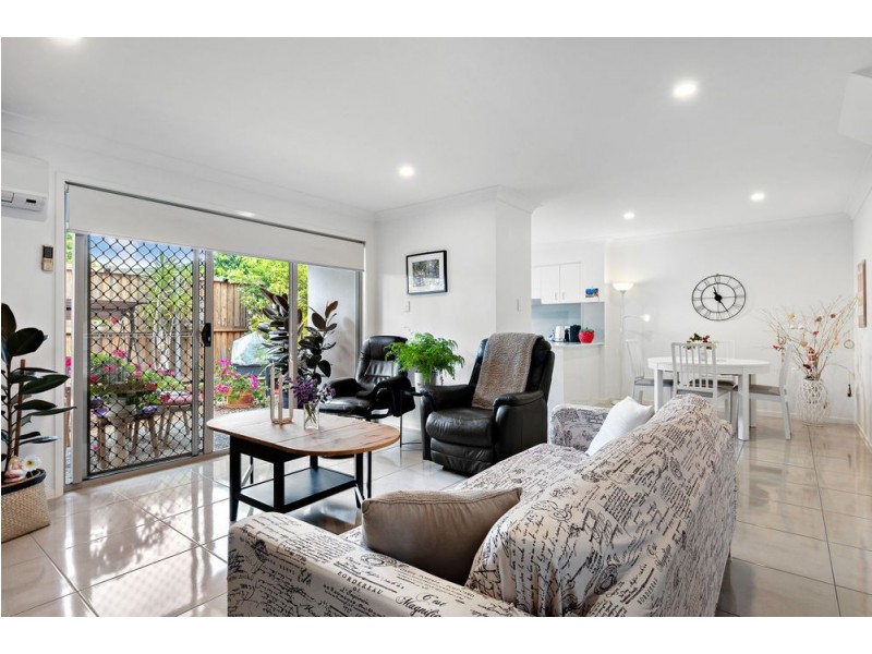 9/2 Pandanus Place, Upper Coomera QLD 4209