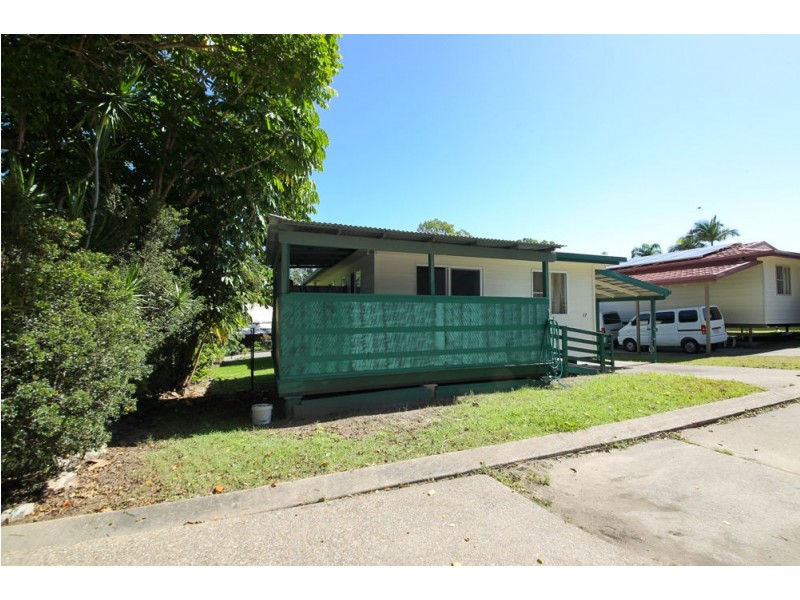 17 Silky Oak Crescent, Stapylton QLD 4207