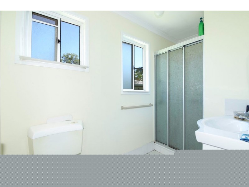 17 Silky Oak Crescent, Stapylton QLD 4207