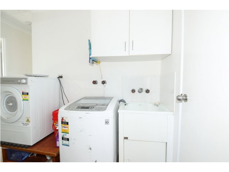 17 Silky Oak Crescent, Stapylton QLD 4207