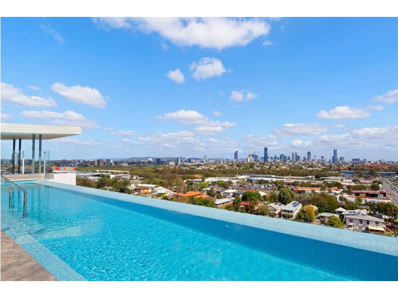 1089/123-125 Cavendish Road, Coorparoo QLD 4151