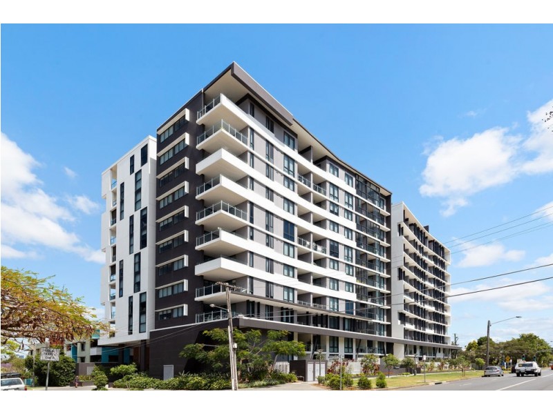 1089/123-125 Cavendish Road, Coorparoo QLD 4151