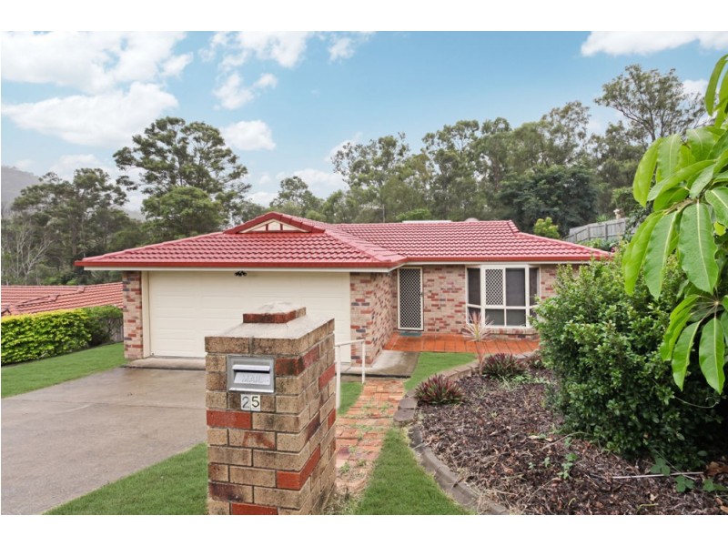 25 Pinedale Street, Oxenford QLD 4210