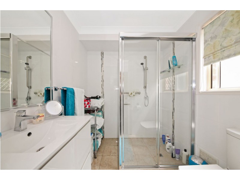 25 Pinedale Street, Oxenford QLD 4210