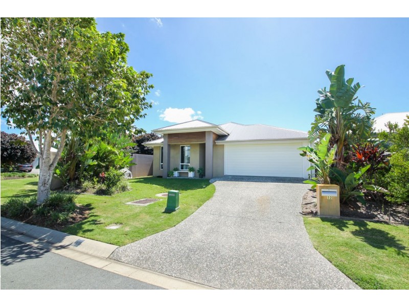 12 Keelson Crescent, Hope Island QLD 4212