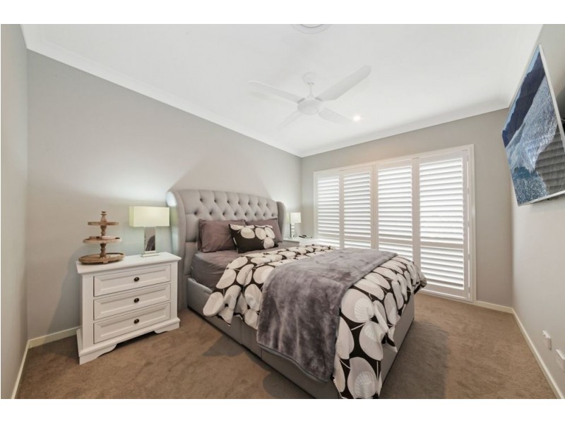 17 Lindeman Circuit, Pimpama QLD 4209