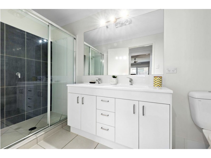 14 Cypress Circuit, Coomera QLD 4209