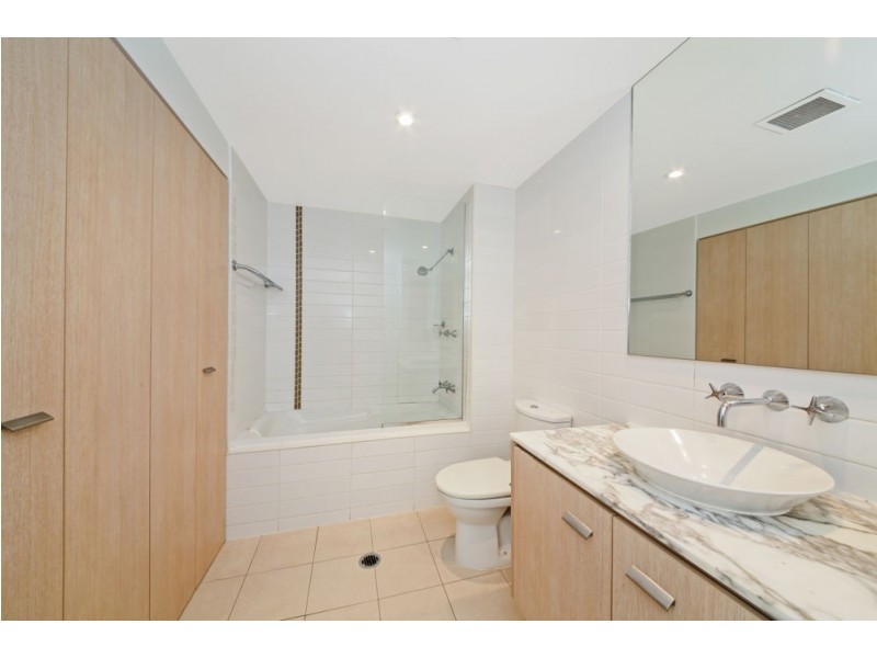 158/1-7 Moores Crescent, Varsity Lakes QLD 4227