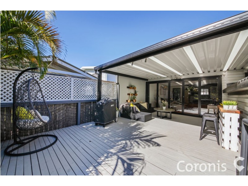 9 Saltash Street, Labrador QLD 4215