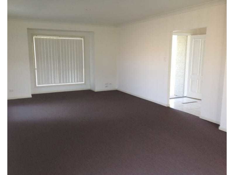 6 Flamevine Street, Upper Coomera QLD 4209