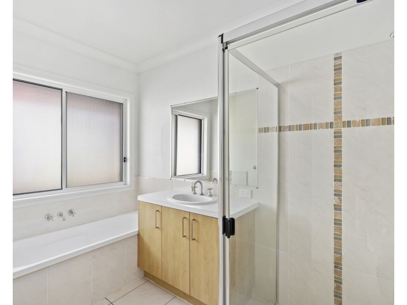 6 Flamevine Street, Upper Coomera QLD 4209