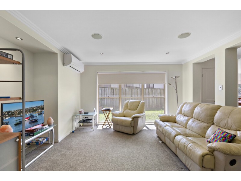 10 Ingrid Lane, Coomera Waters QLD 4209