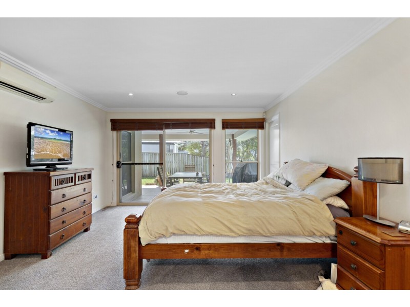 10 Ingrid Lane, Coomera Waters QLD 4209