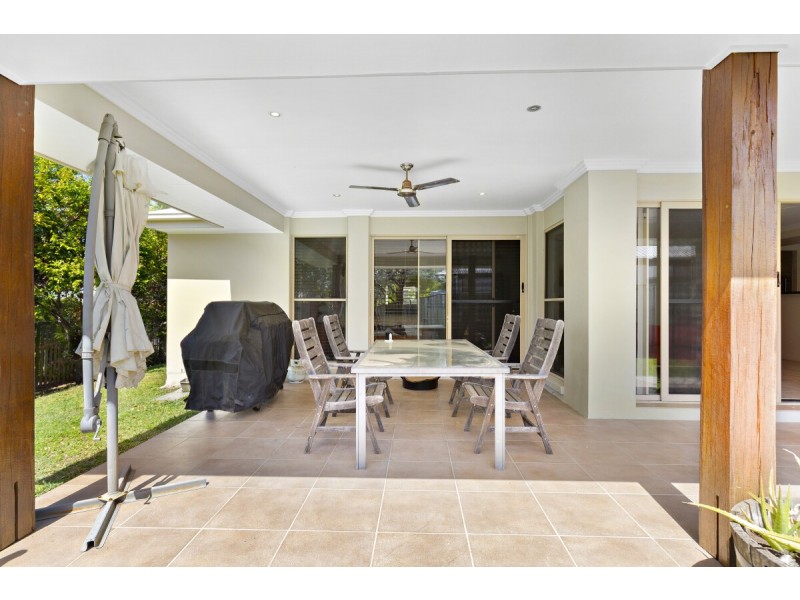 10 Ingrid Lane, Coomera Waters QLD 4209