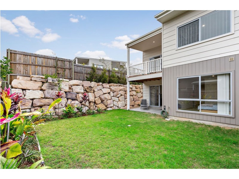 22/1 Tilbury Rise, Upper Coomera QLD 4209