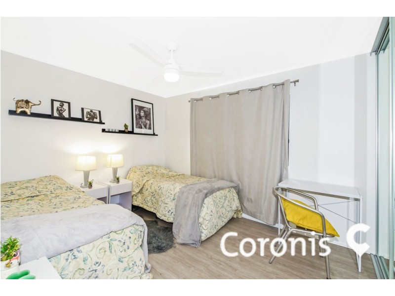 1/25 Imperial Parade, Labrador QLD 4215