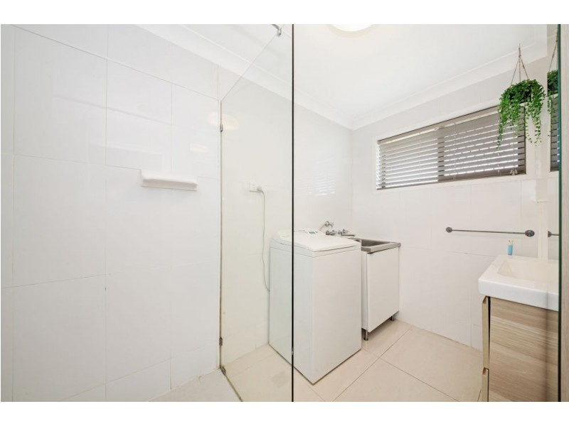 7/34 Imperial Pde, Labrador QLD 4215