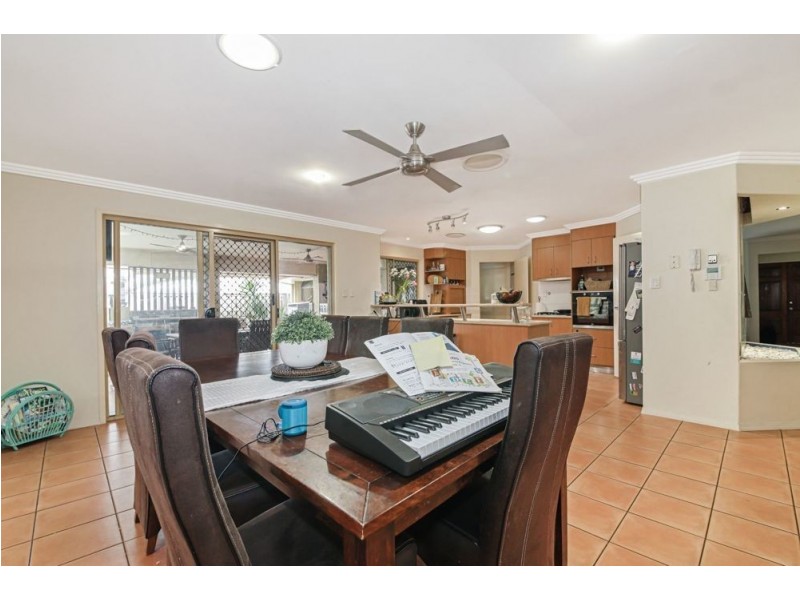 5 Stormvogel Court, Coomera Waters QLD 4209