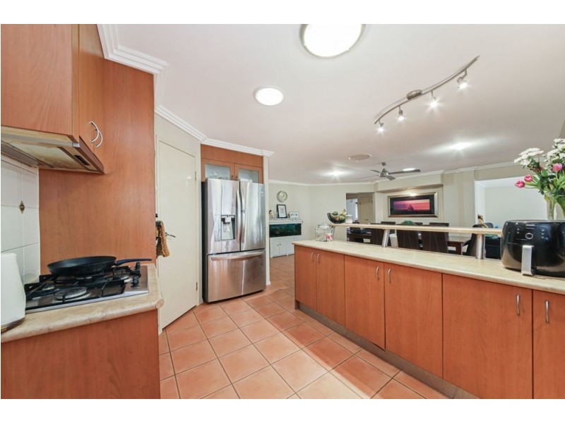 5 Stormvogel Court, Coomera Waters QLD 4209