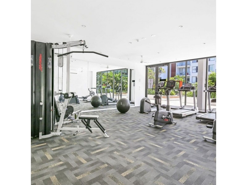 1117/6-8 Waterford Court, Bundall QLD 4217