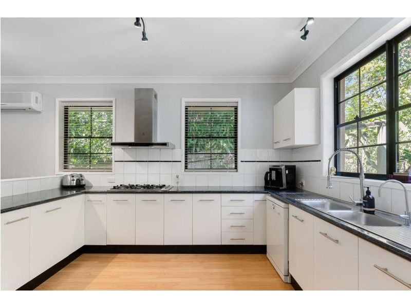 5-7 Platt Place, Tamborine Mountain QLD 4272