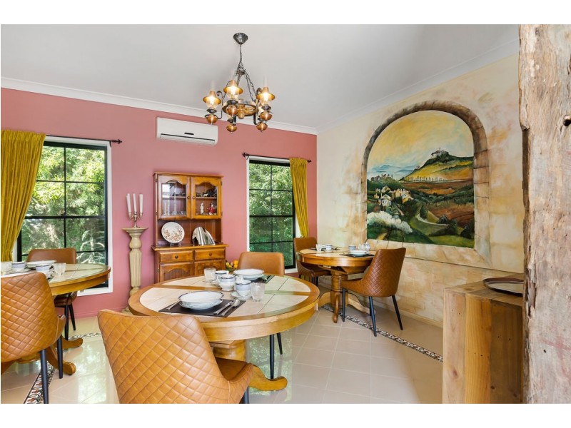 5-7 Platt Place, Tamborine Mountain QLD 4272