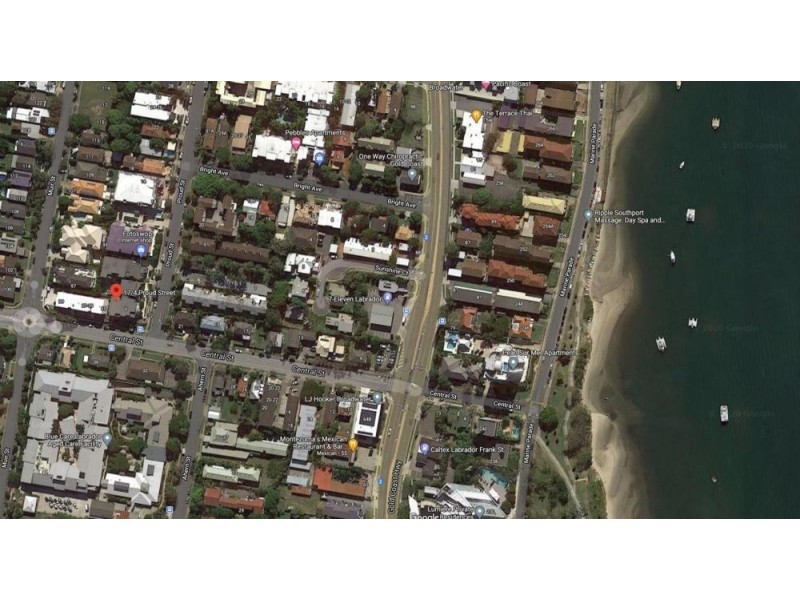 17/4 Proud Street, Labrador QLD 4215