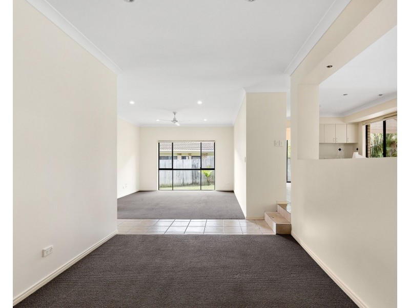 12 Firecrest Close, Upper Coomera QLD 4209