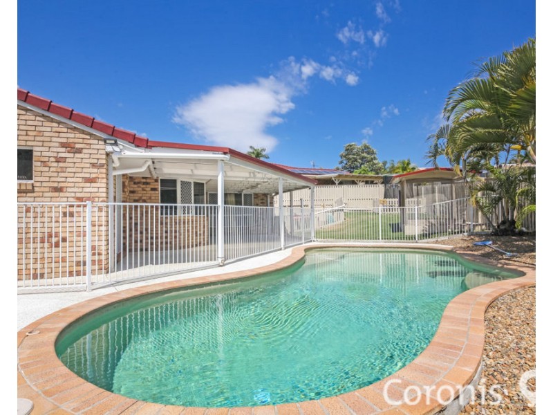 4 Morane Court, Pacific Pines QLD 4211