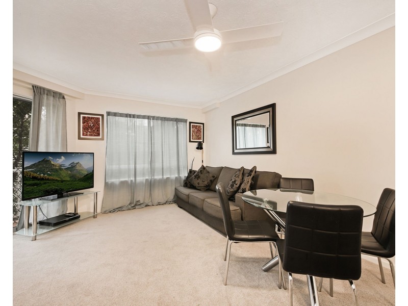 16/35-45 Palm Ave, Surfers Paradise QLD 4217