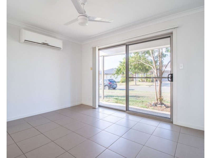 1/1 Niccy Road, Coomera QLD 4209