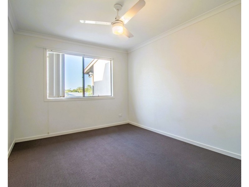 1/1 Niccy Road, Coomera QLD 4209