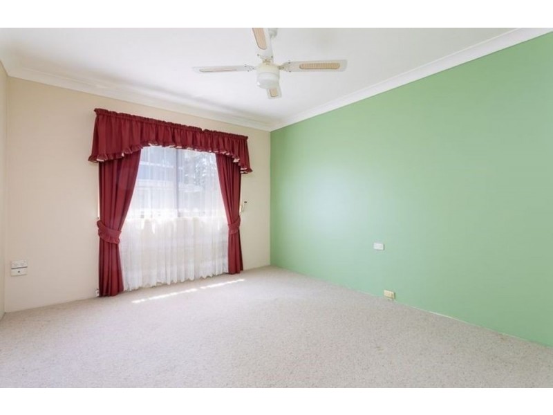 4/198 Marine Parade, Labrador QLD 4215