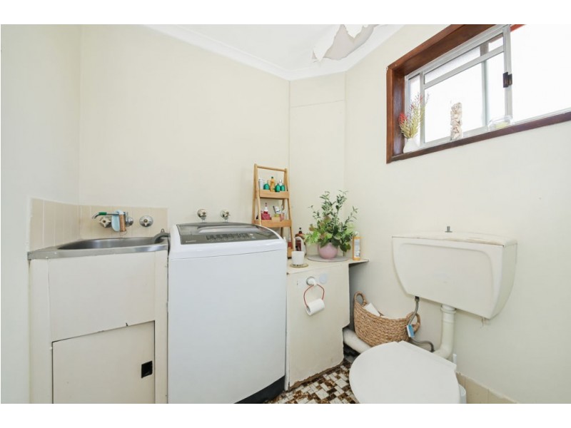 8/203 Scarborough Street, Southport QLD 4215