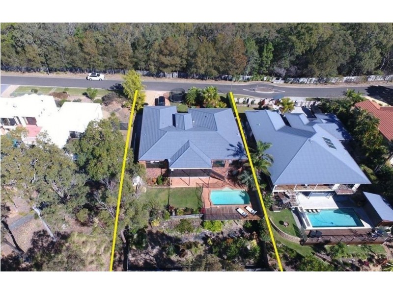 33 Highvale Drive, Helensvale QLD 4212