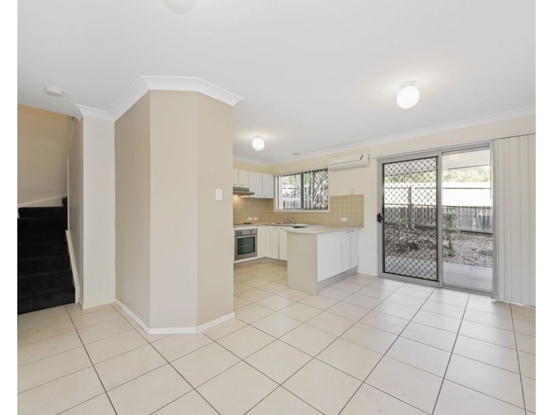 15/30 Carmarthen Circuit, Pacific Pines QLD 4211