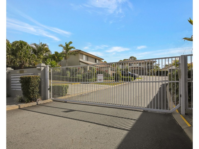 15/30 Carmarthen Circuit, Pacific Pines QLD 4211