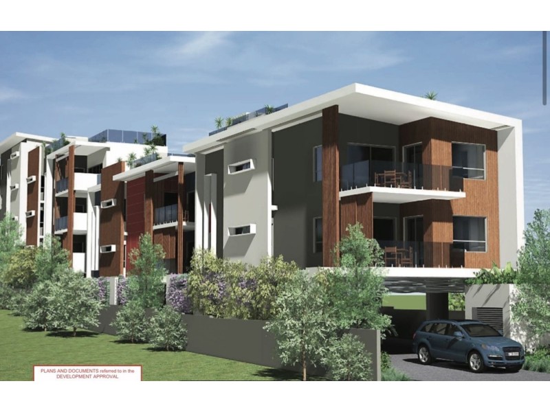 8 Railway Parade, Nerang QLD 4211