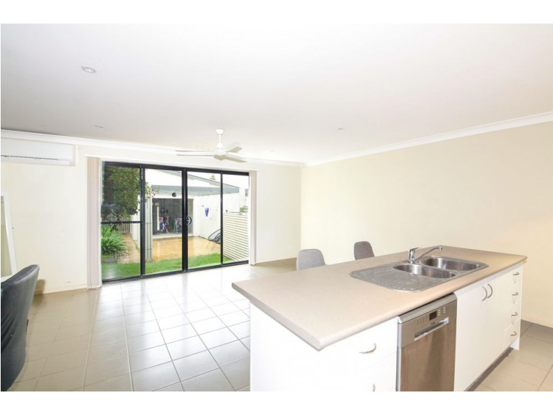 5/23 Park Esplanade, Coomera QLD 4209