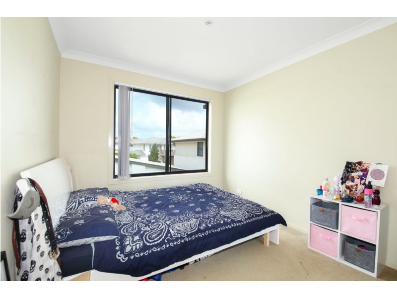 5/23 Park Esplanade, Coomera QLD 4209
