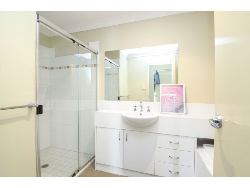 5/23 Park Esplanade, Coomera QLD 4209