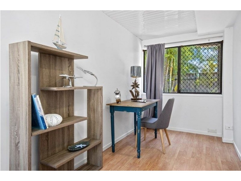 113 Bamboo Avenue, Benowa QLD 4217